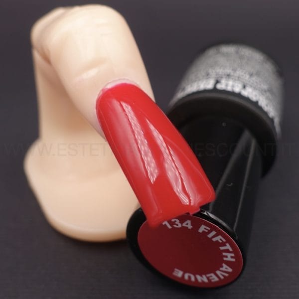 Layla Gel Polish Smalto Gel Semipermanente -  134 FIFTH AVENUE 
