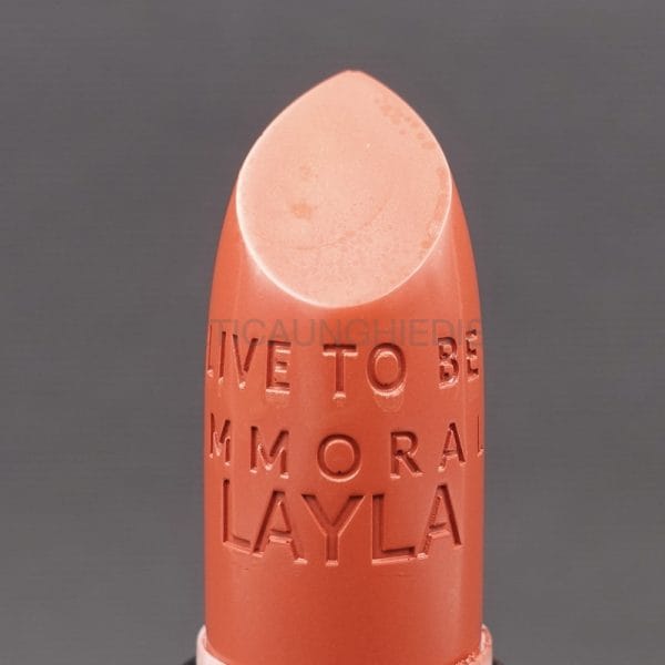 IMMORAL SHINE LIPSTICK rossetto dal finish lucido a lunghissima tenuta N°23 SILLY BUNNY