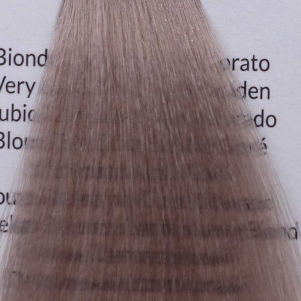 Tinta Colorante Professionale per capelli con ammoniaca Inebrya Biondo Chiarissimo Cenere Dorato 9.13