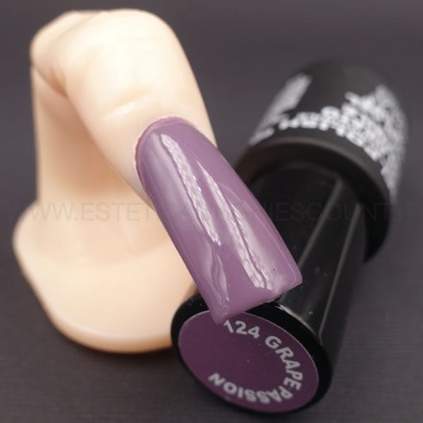 Layla Gel Polish Smalto Gel Semipermanente -  124 GRAPE PASSION 
